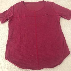 Lululemon red tee
